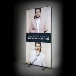 Totem luminoso automontable de 100x200 cm para textil