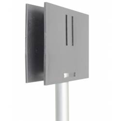 Soporte para tubos ejemplo en la punta de un mástil